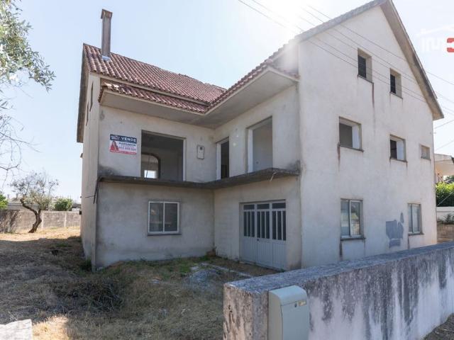 Casa venda em Ourém, Santarém