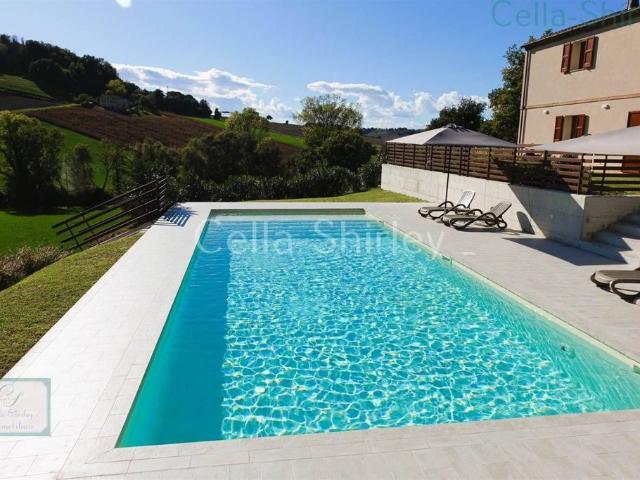 Villa Indipendente in vendita a Marche, Macerata