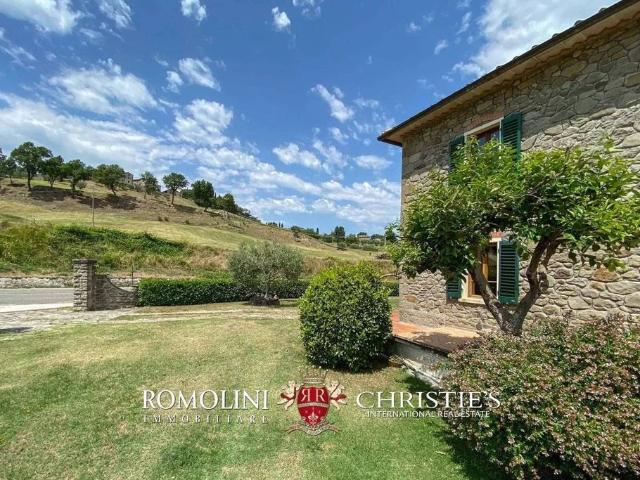 Villa Indipendente in vendita a Caprese Michelangelo, Toscana