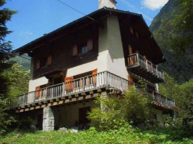 Villa Indipendente in vendita a Piemonte, Vercelli