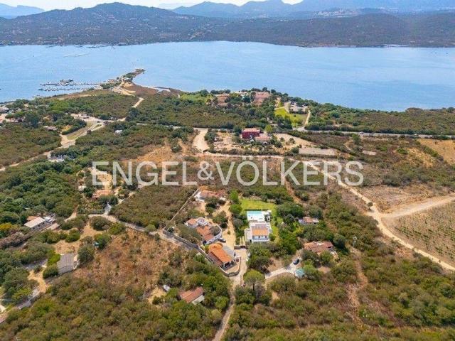 Villa Indipendente in vendita a San Pantaleo, Sardigna/Sardegna