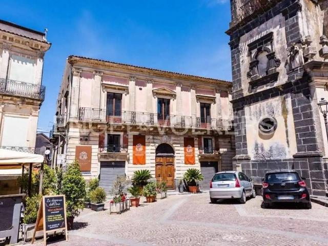 Villa Indipendente in vendita a Castiglione Di Sicilia, Sicilia