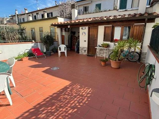 Villa Indipendente in vendita a Filettole, Prato