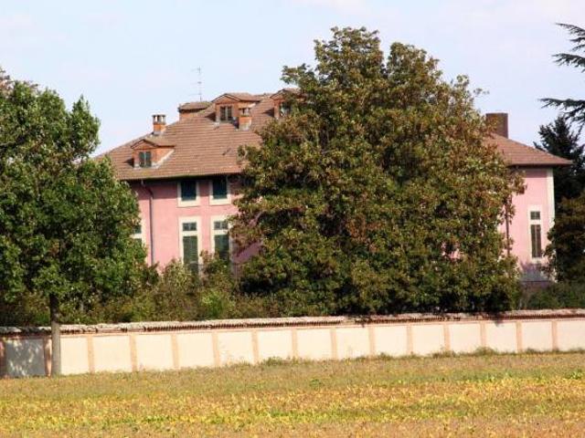 Villa Indipendente in vendita a Piemonte, Alessandria