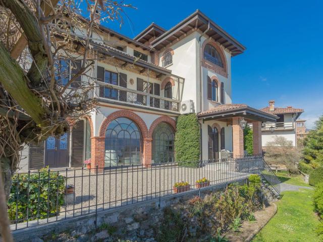 Casa in vendita a Vedasco, Piemonte