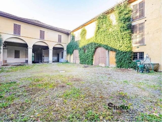 Villa Indipendente in vendita a Bulciago, Lombardia