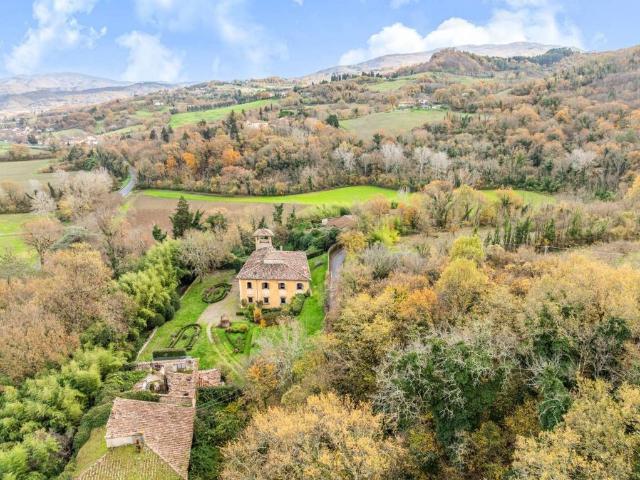 Villa Indipendente in vendita a Montazzi, Borgo San Lorenzo
