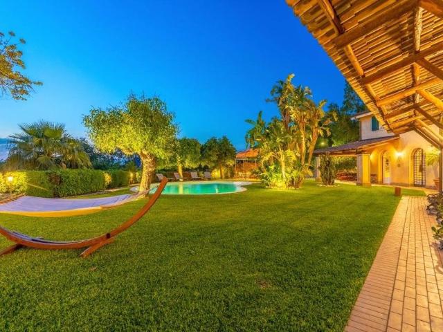 Villa Indipendente in vendita a Calabria, Reggio Calabria