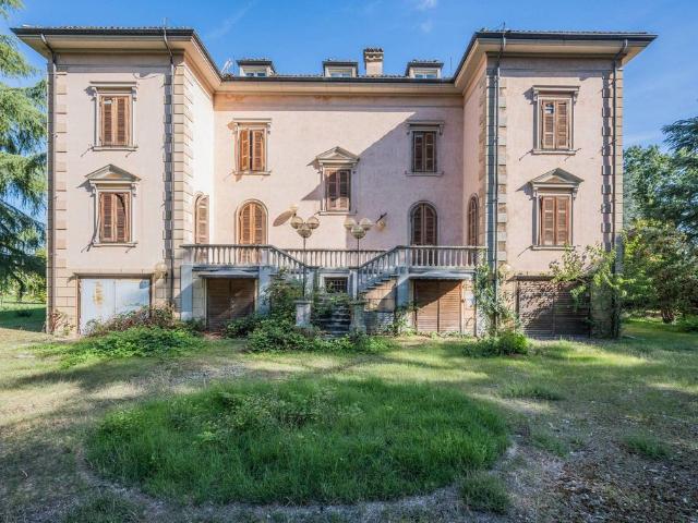 Villa Indipendente in vendita a Colline Matildiche, Re