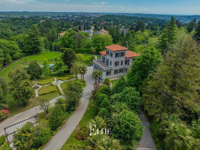 Villa Indipendente in vendita a Velate, Varese