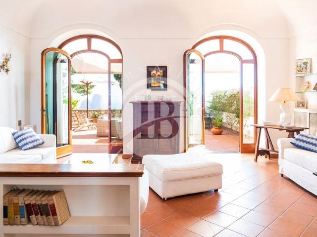 Villa Indipendente in vendita a Campello Sul Clitunno, Umbria