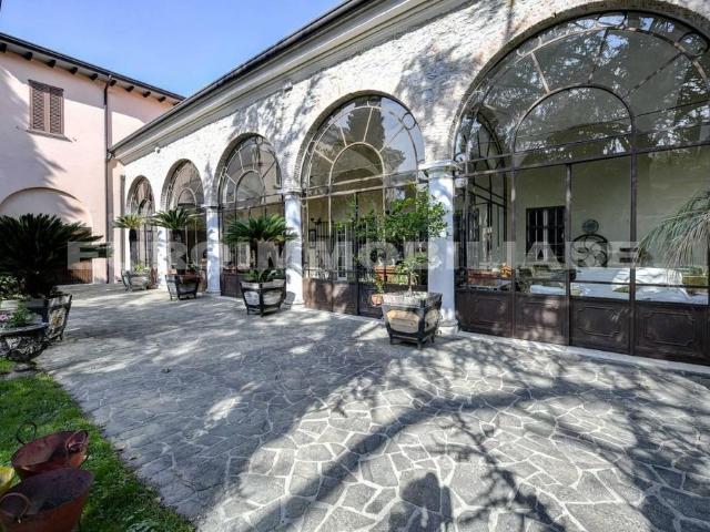 Villa Indipendente in vendita a Zona Nord, Brescia