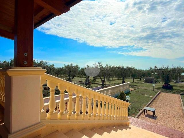 Villa Indipendente in vendita a Puglia, Foggia