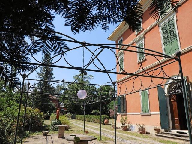 Villa Indipendente in vendita a Felino, Reggio Emilia