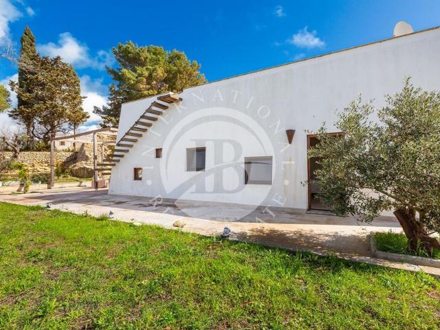 Villa Indipendente in vendita a Pescoluse, Puglia
