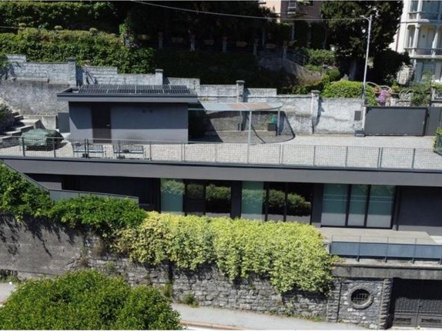 Villa Indipendente in vendita a Sagnino, Como