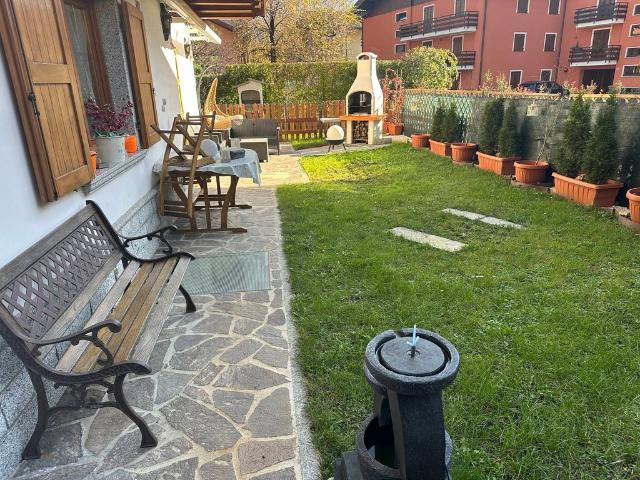 Villa Indipendente in vendita a Comunità delle Giudicarie, Carisolo