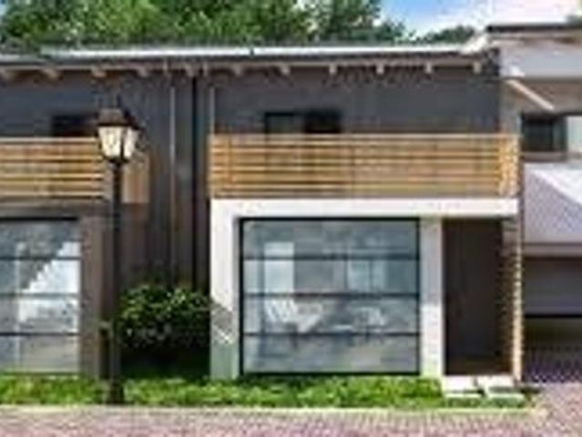Villa Indipendente in vendita a Parabiago, Lombardia