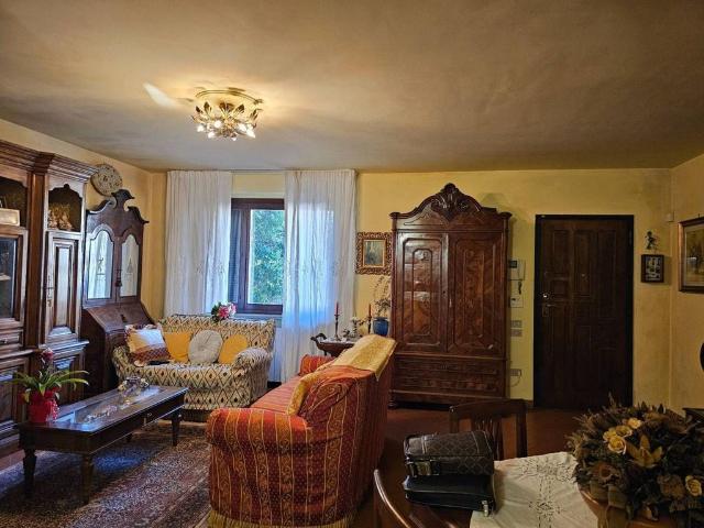 Villa Indipendente in vendita a Fontanelle, Prato