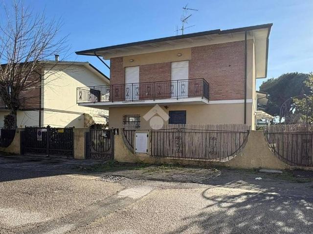 Villa Indipendente in vendita a Cesenatico, Reggio Emilia