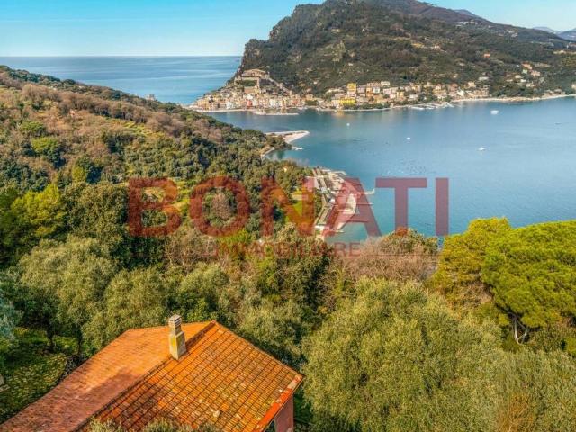 Villa Indipendente in vendita a Terrizzo, Portovenere