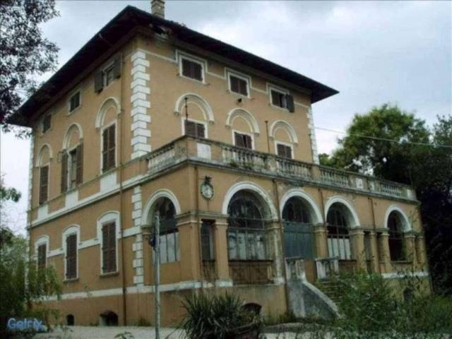 Villa Indipendente in vendita a Rimini, Reggio Emilia