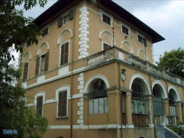 Villa Indipendente in vendita a Rimini, Reggio Emilia