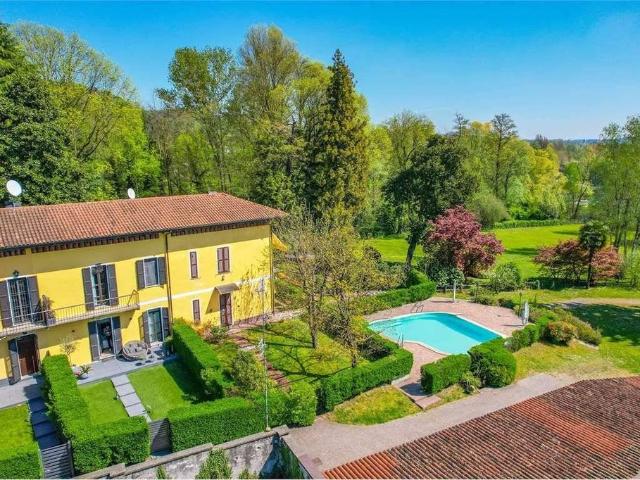 Villa Indipendente in vendita a Sant'Anna, Sesto Calende