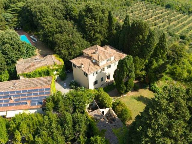 Villa Indipendente in vendita a Savolano, Livorno