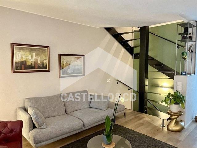 Villa Indipendente in vendita a Polpenazze, Lombardia
