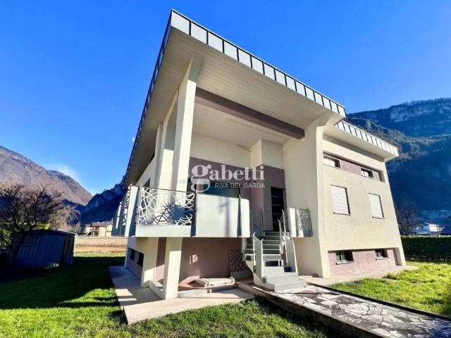 Villa Indipendente in vendita a Comunità delle Giudicarie, Storo