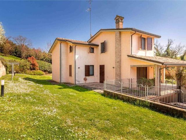 Villa Indipendente in vendita a Nuovo Circondario Imolese, Imola