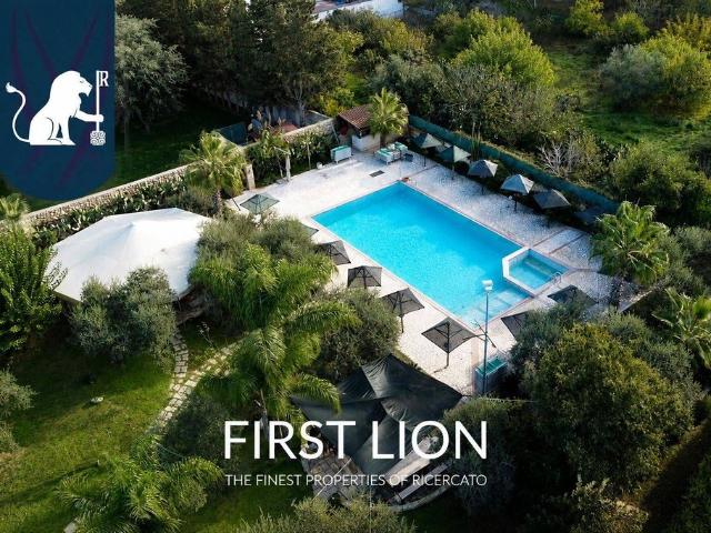Villa Indipendente in vendita a Puglia, Lecce