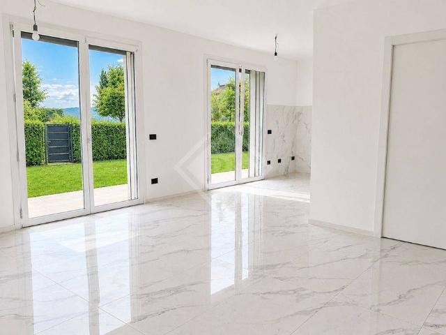 Villa Indipendente in vendita a Malnate, Varese