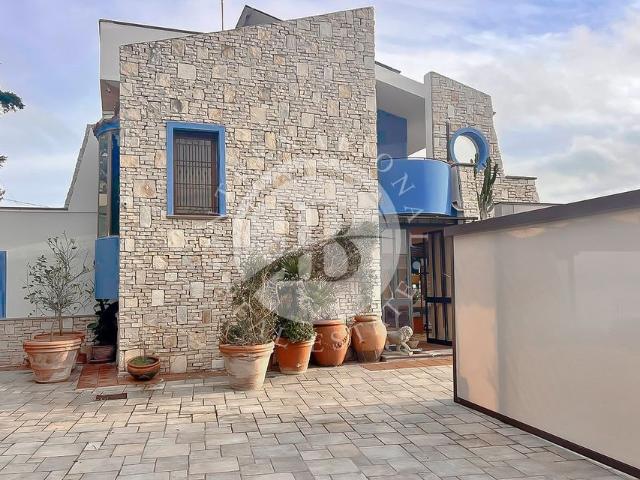 Villa Indipendente in vendita a Rabat, Sciacca
