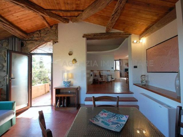 Villa Indipendente in vendita a Villaggio Maddalena, Sardigna/Sardegna