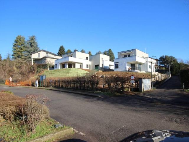 Villa Indipendente in vendita a Triuggio, Lombardia