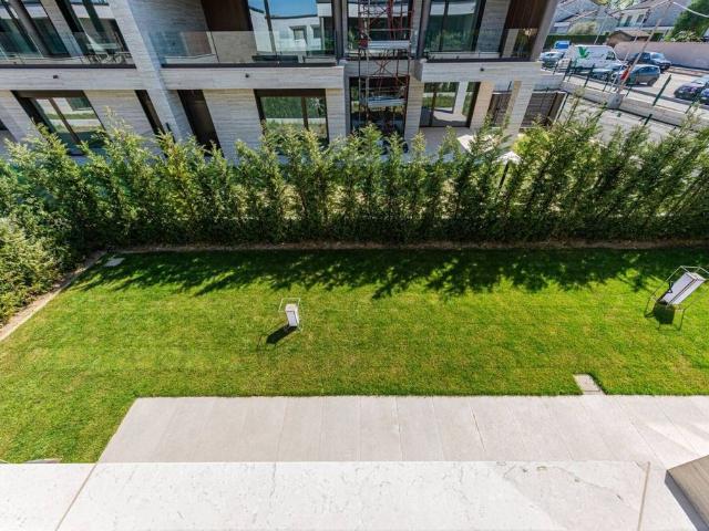 Villa Indipendente in vendita a Burago Di Molgora, Lombardia