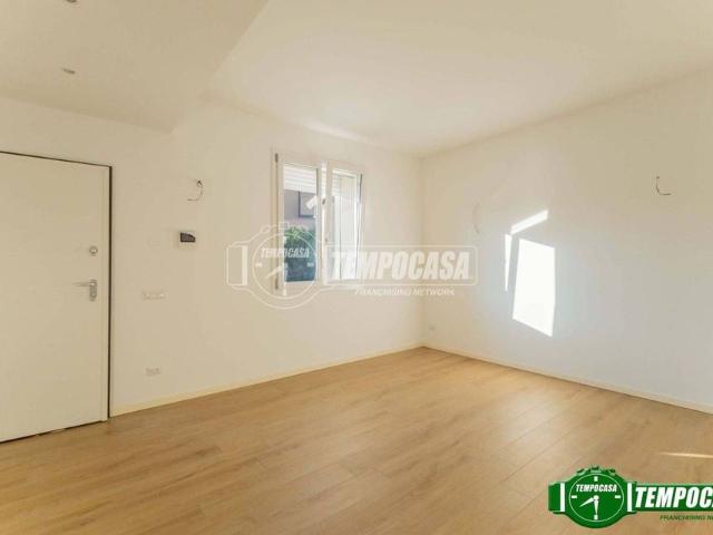 Villa Indipendente in vendita a Bareggio, Lombardia