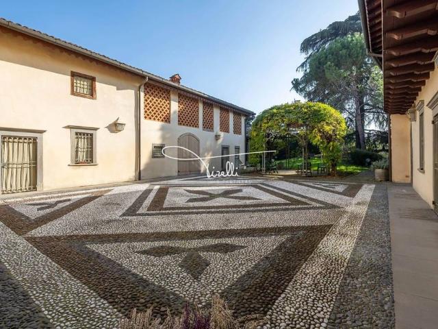 Villa Indipendente in vendita a Prezzate, Mapello