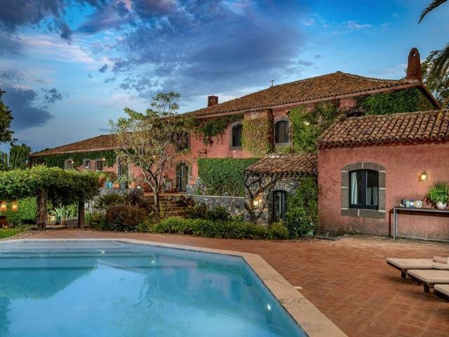 Villa Indipendente in vendita a Chiesa Vecchia, Santa Venerina