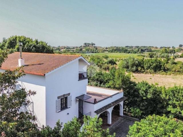 Villa Indipendente in vendita a Infernaccio, Roma Capitale