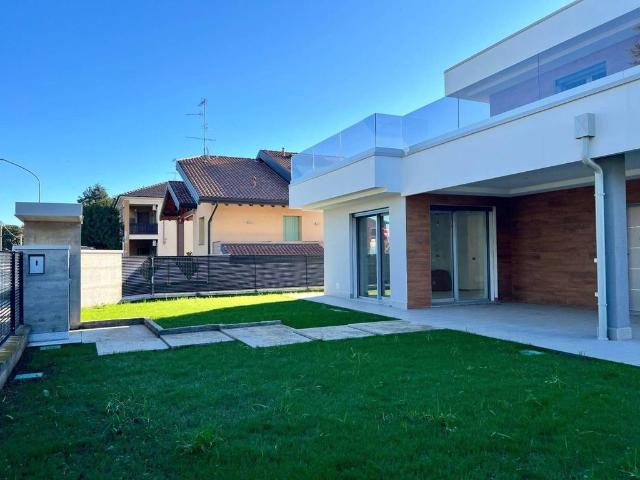 Villa Indipendente in vendita a Magnago, Lombardia