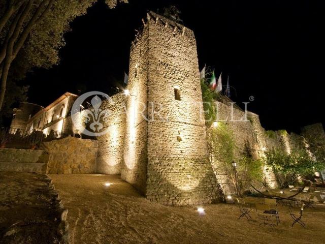 Villa Indipendente in vendita a Castelleone, Deruta