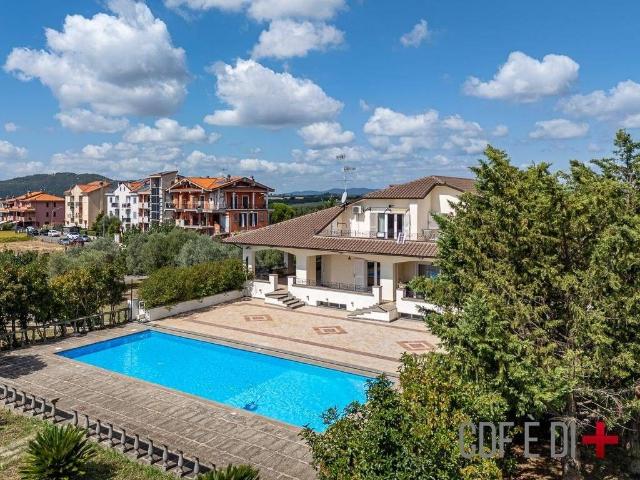 Villa Indipendente in vendita a Canino, Lazio