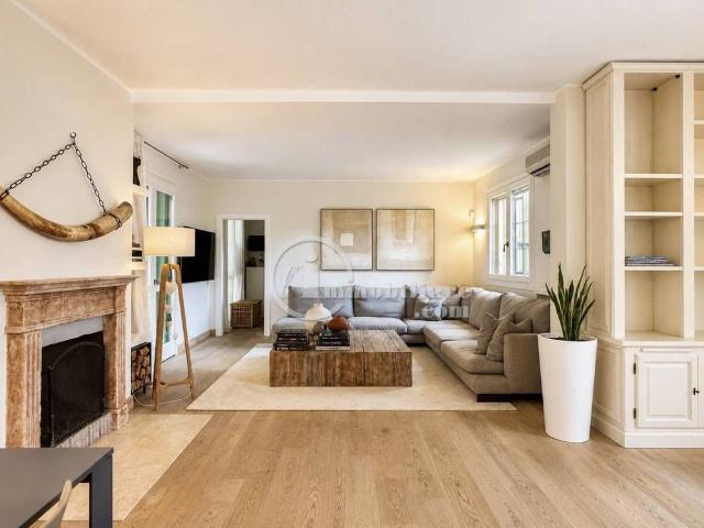 Villa Indipendente in vendita a Cassino Scanasio, Rozzano
