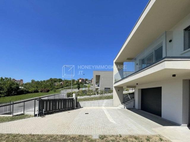 Villa Indipendente in vendita a Costamarenga, Salsomaggiore Terme