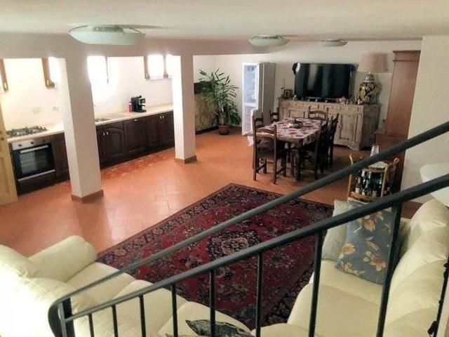 Villa Indipendente in vendita a Galluzzo, Firenze
