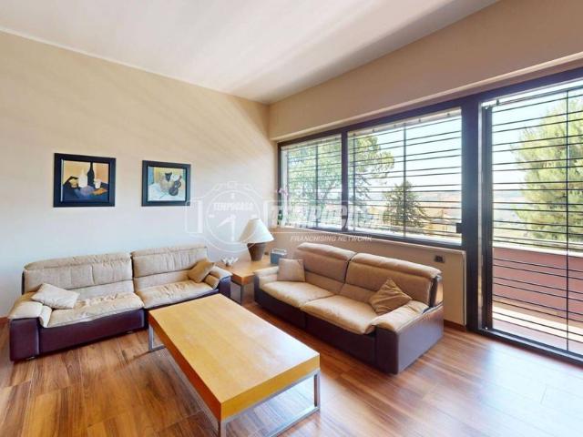Villa Indipendente in vendita a Sant'Andrea, Marche