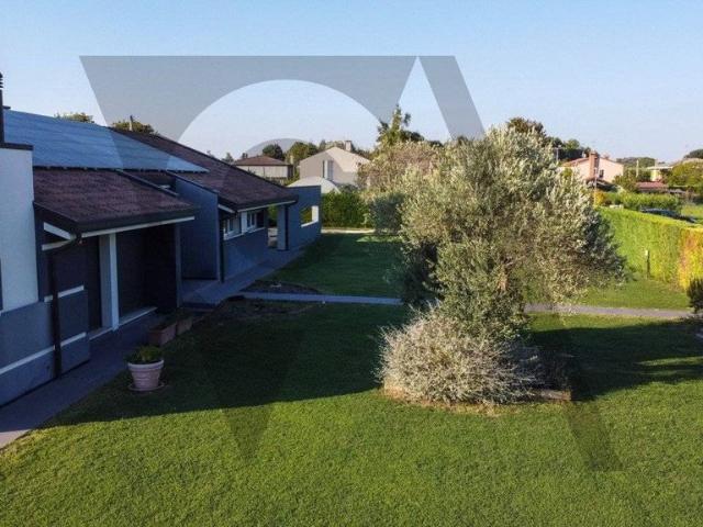 Villa Indipendente in vendita a Noventa Padovana, Veneto